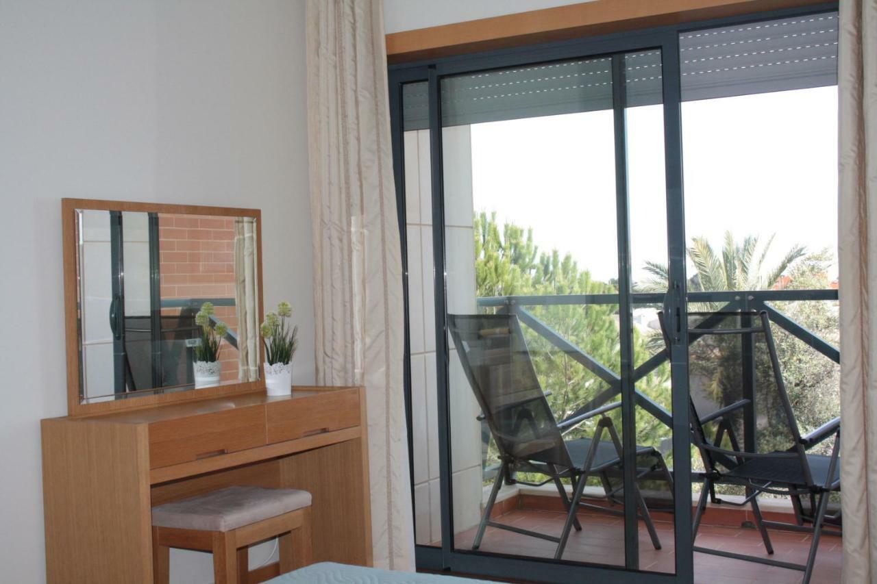 Apartamento Com Piscina Em Albufeira, Corcovada Bagian luar foto
